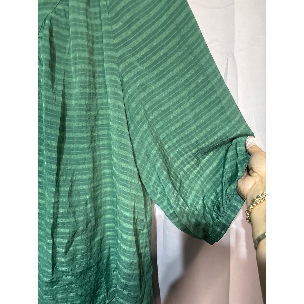 Slim Factor by Investments Green Striped V-Neck Balloon Sleeve Blouse 3X NEW - Picture 5 of 7